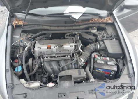 2010 Honda Accord 2.4 Ex-L z USA, uszkodzony, nr VIN 1HGCP2F85AA019366